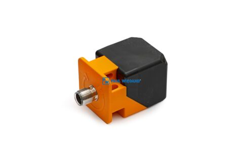 Przełącznik zbliżeniowy HS Fahrzeugbau Olympus płytka nośna M12x1 l: 66 Antivalent (PNP) od 01/2012