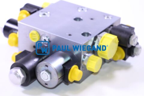 Blok sterowania układu hydraulicznego Zöller 2405 Rotary III