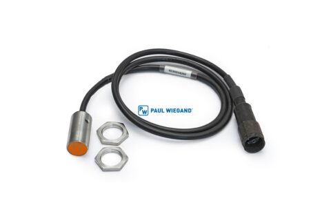 Wyłącznik zbliżeniowy Zöller 2300 z kablem Interlock M18x1 l: 45 lg: 800 Styk zwierny (nie) (PNP)