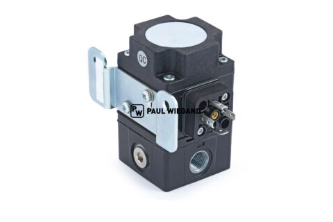 Regulator ciśnienia w układzie pneumatycznym Johnston VT550/551 G1/4" 0-4 bar